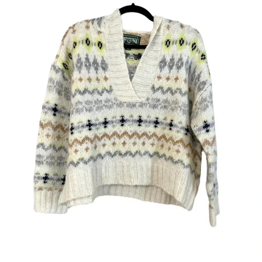 American Eagle Long Sleeve Cropped Multicolor V-Neck Sweater w/ Hood Size XS NWO